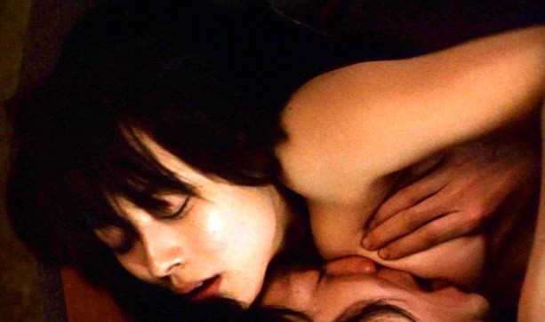 早良めぐみ（女優濡れ場）映画「ゲルマニウムの夜」で巨乳丸出し全裸濡れ場セックスシーンを披露。（※動画あり）